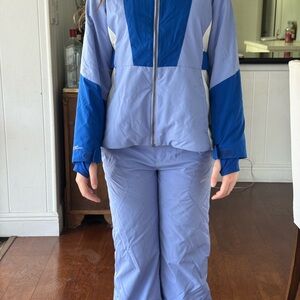 Spyder girls Ski matching set for girls.